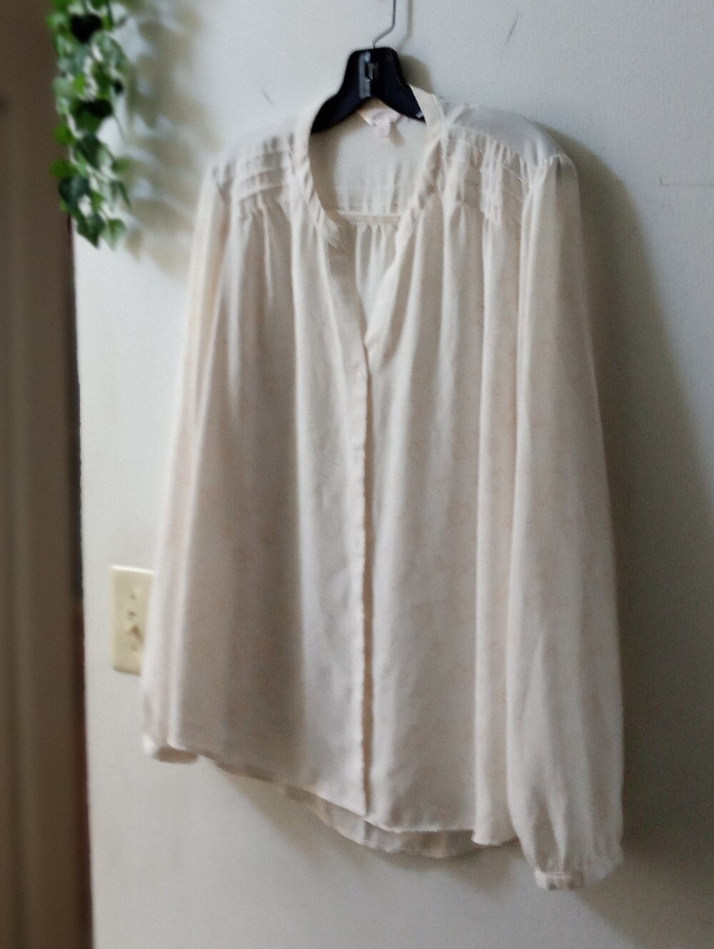 LC Lauren Conrad Cream Button-Front Pleated Yoke Blouse